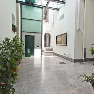 https://palazzo-gallo.sicilyhotelsitaly.net