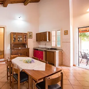 https://tenuta-de-fanti.it-tuscanyhotel.com